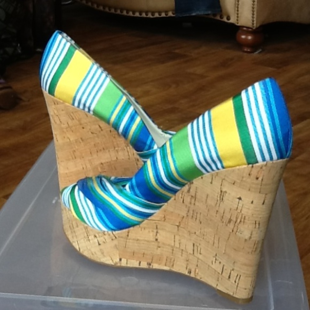 ❤️❤️Nine West Striped Cork Wedge Platforms Size 10
